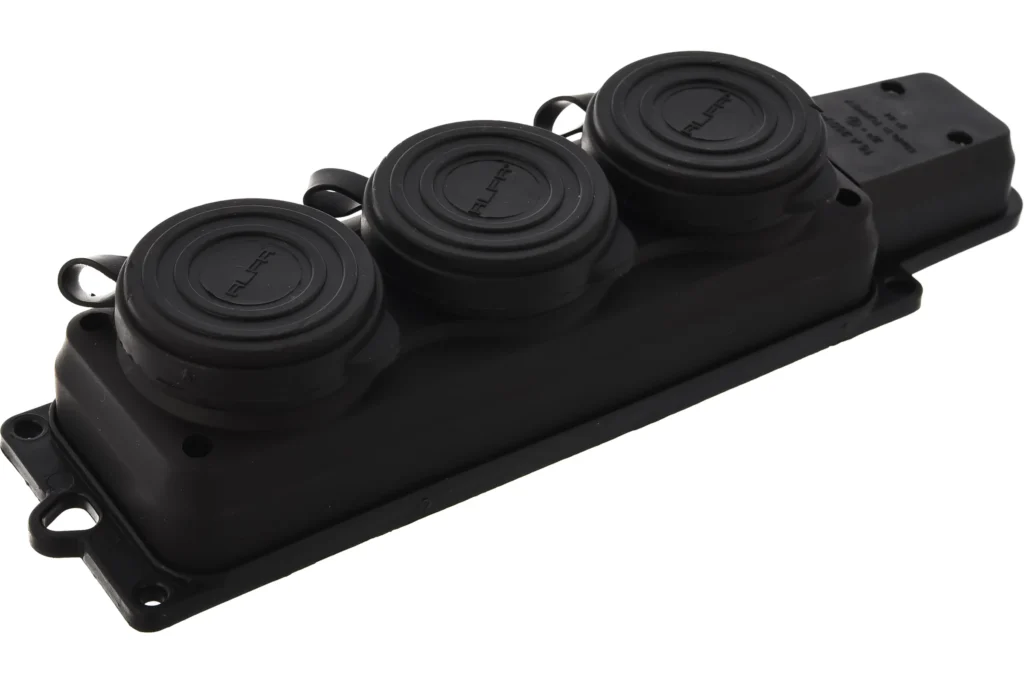 Колодка каучук тройная 3*16A